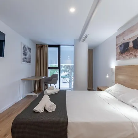 Travel Habitat Alameda Suites. Valencie