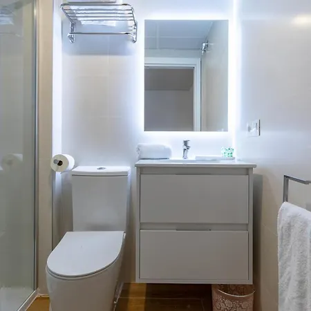 Travel Habitat Alameda Suites. Valencie