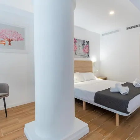 Travel Habitat Alameda Suites. Valencie