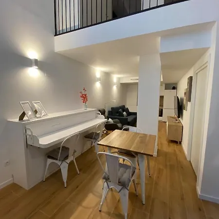 Apartmán Travel Habitat Alameda Suites. Valencie