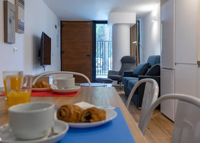 Apartamento Travel Habitat Alameda Suites.