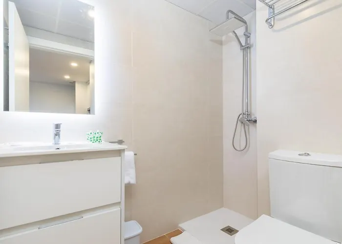 Apartamento Travel Habitat Alameda Suites.
